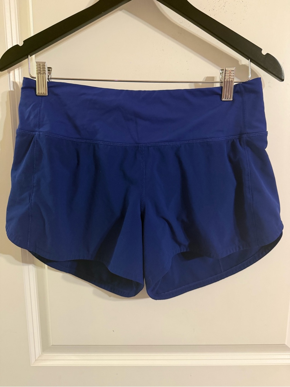 lululemon athletica Speed Up Vibrant Blue Athletic Shorts size 6
